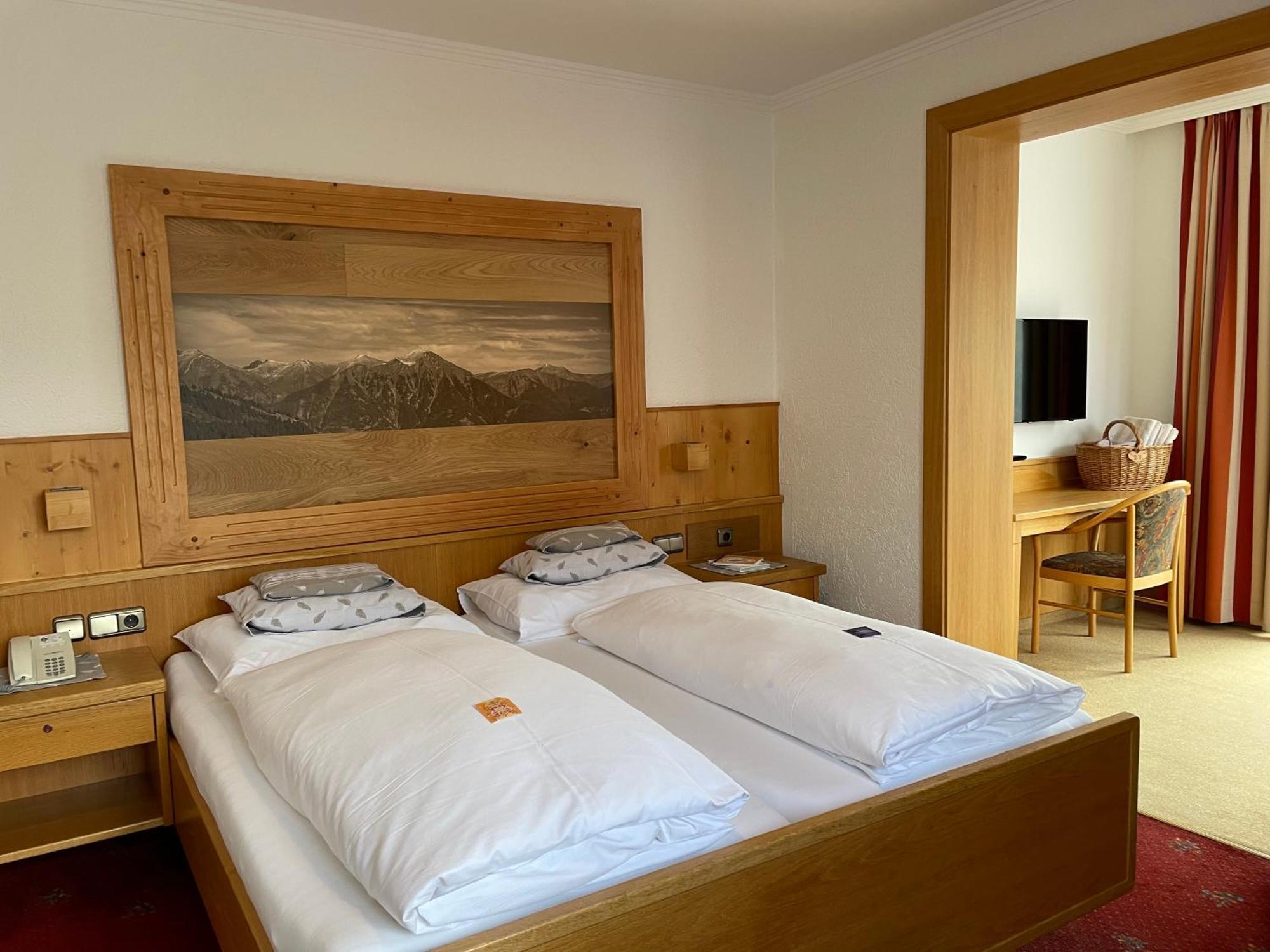 Hotel Voelserhof - Bergbahn Im Sommer 2025 Inklusive บาดฮอฟกัสไตน์ ภายนอก รูปภาพ