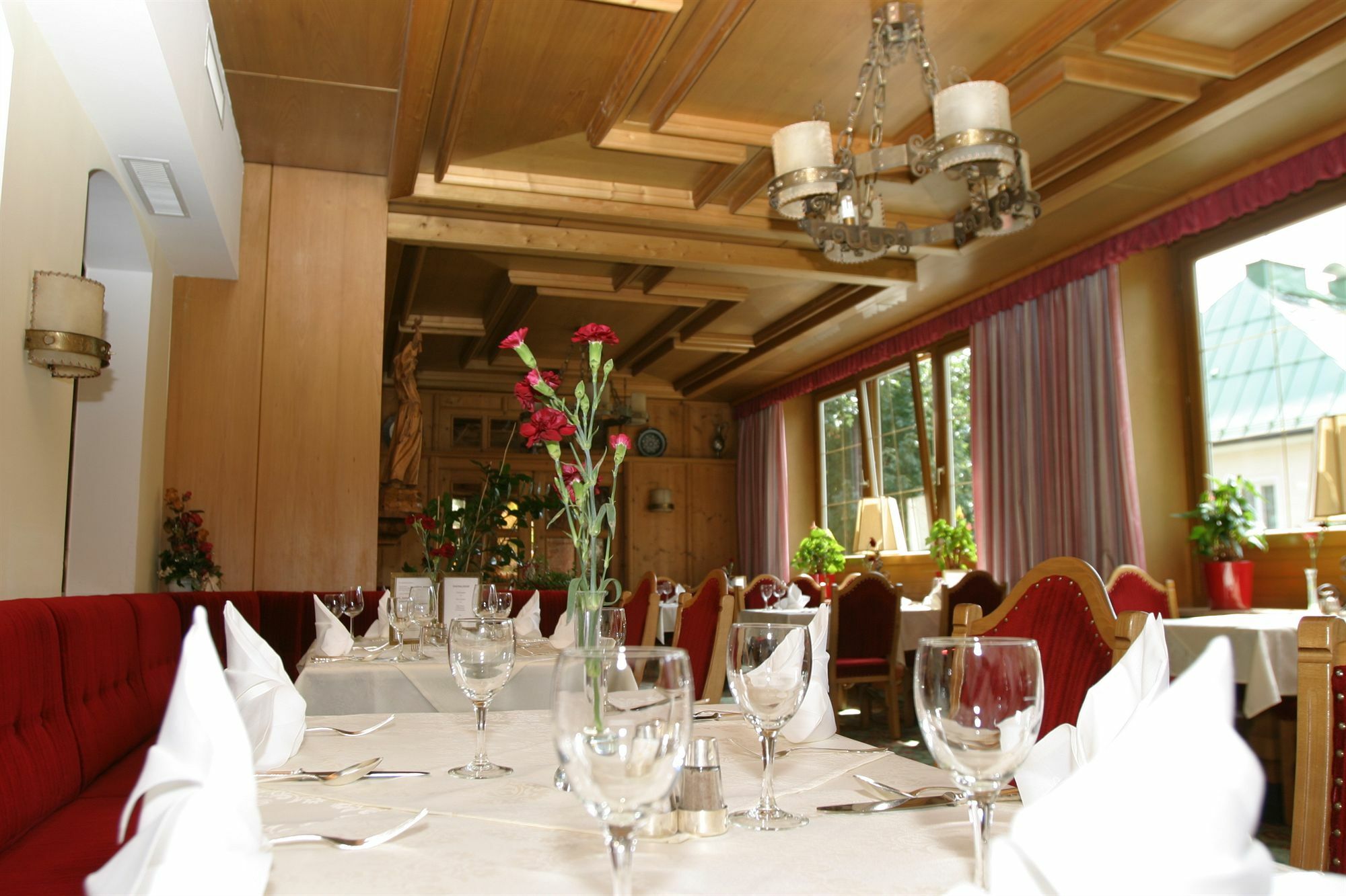Hotel Voelserhof - Bergbahn Im Sommer 2025 Inklusive บาดฮอฟกัสไตน์ ภายนอก รูปภาพ